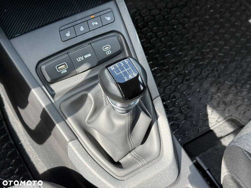 Kia Stonic 1.0 T-GDI M DCT - 25