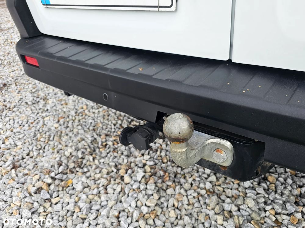 Renault TRAFIC - 7