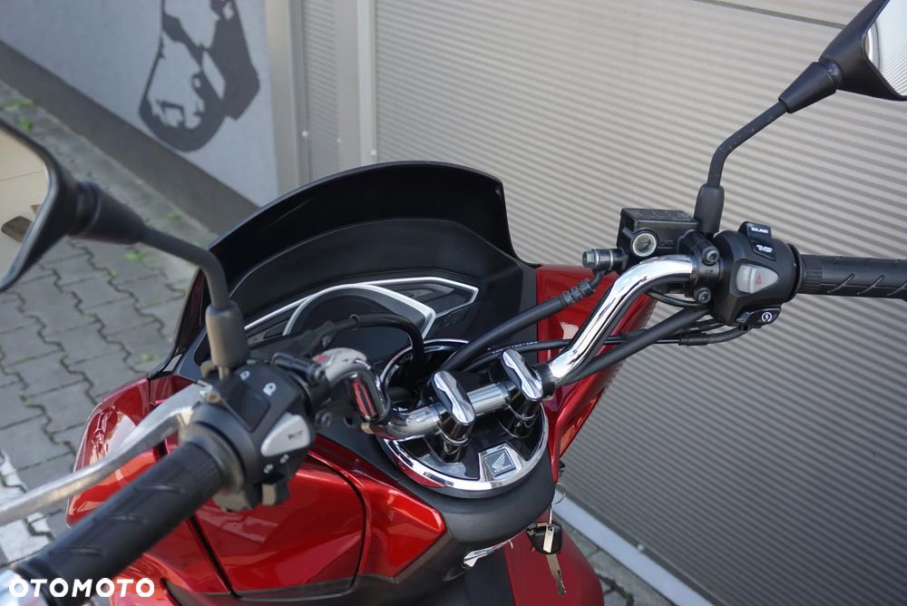 Honda PCX - 13