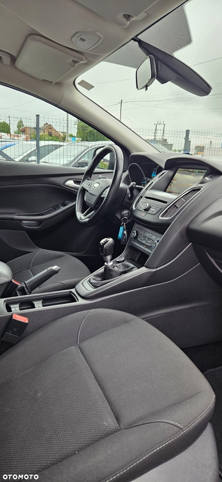 Ford Focus 1.0 EcoBoost Titanium - 12