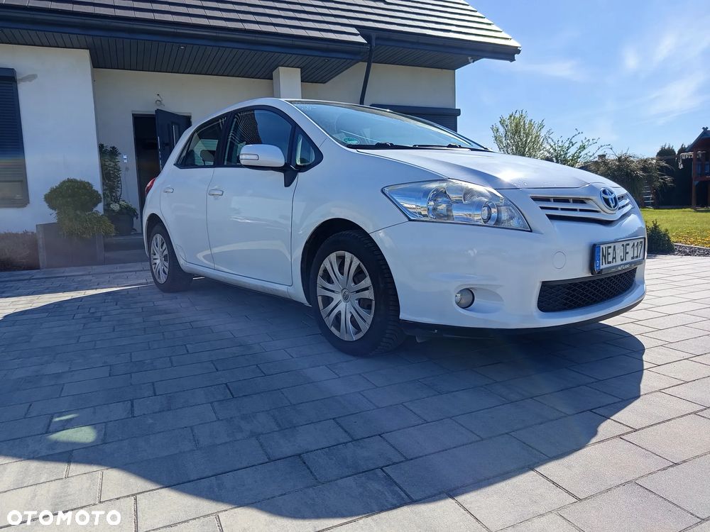 Toyota Auris - 18