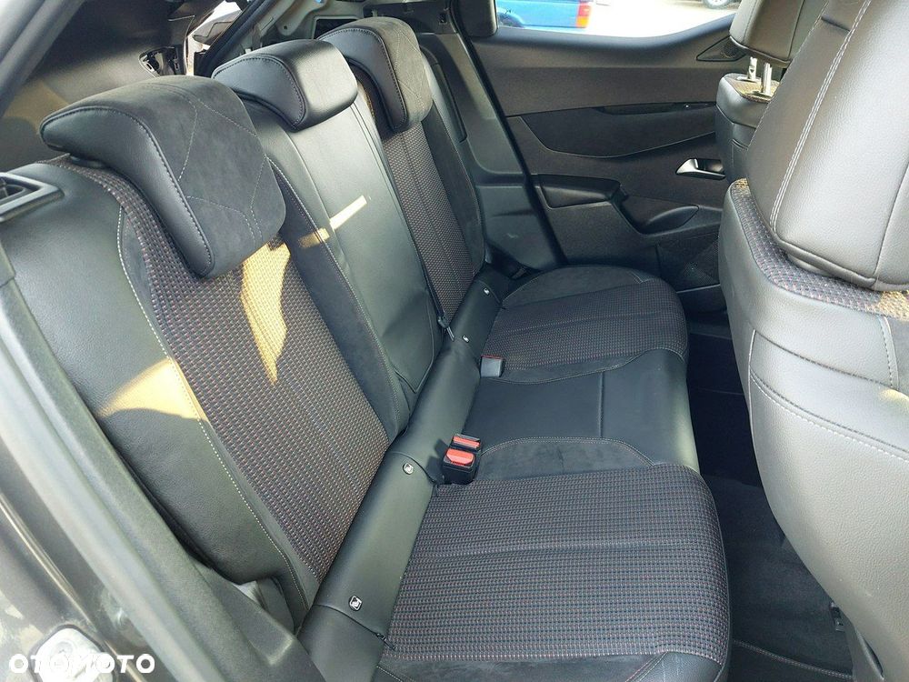 DS Automobiles DS 3 Crossback - 21