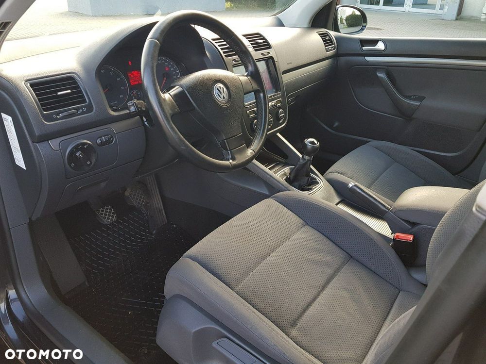 Volkswagen Golf 1.6 Comfortline - 10