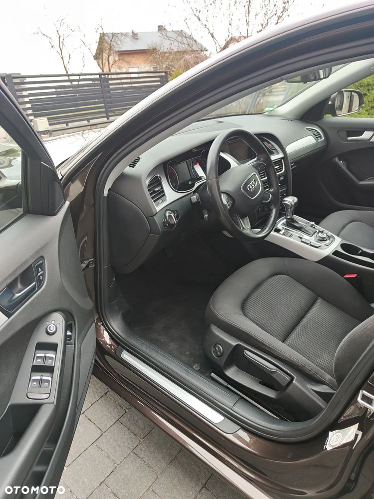 Audi A4 Avant 2.0 TDI DPF multitronic Ambiente - 9