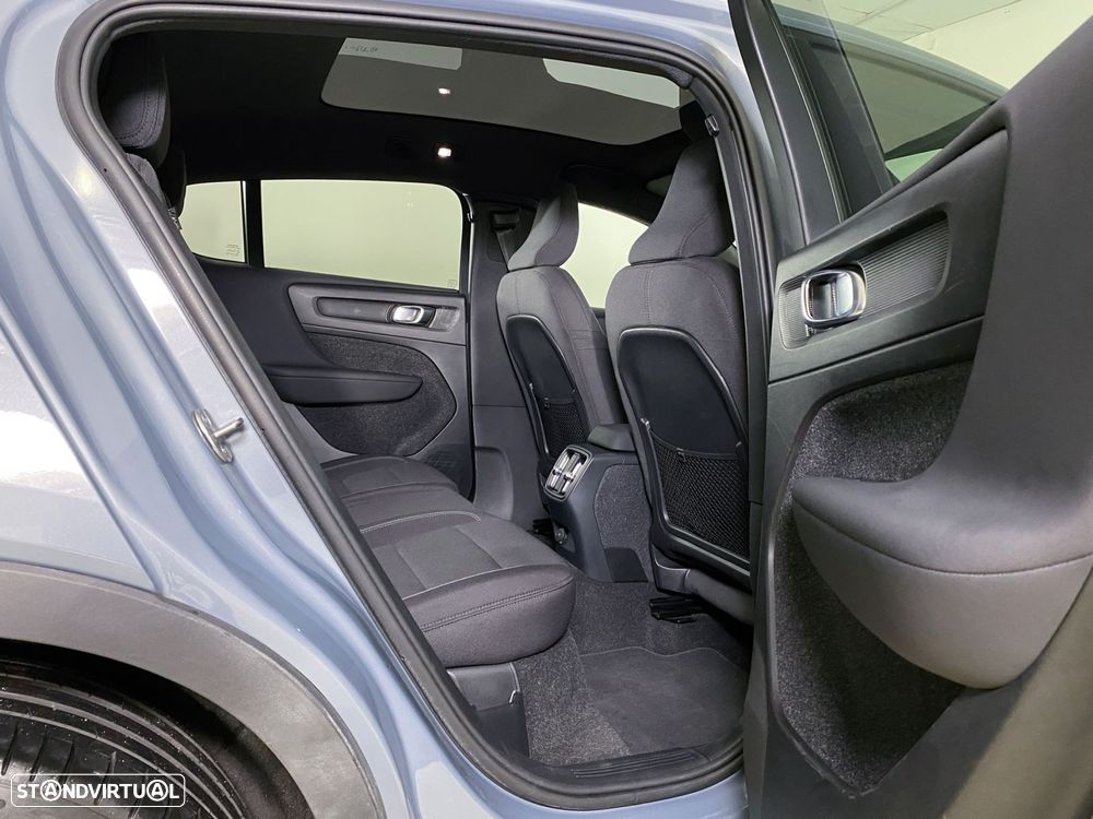 Volvo C40 Recharge Twin Plus - 17