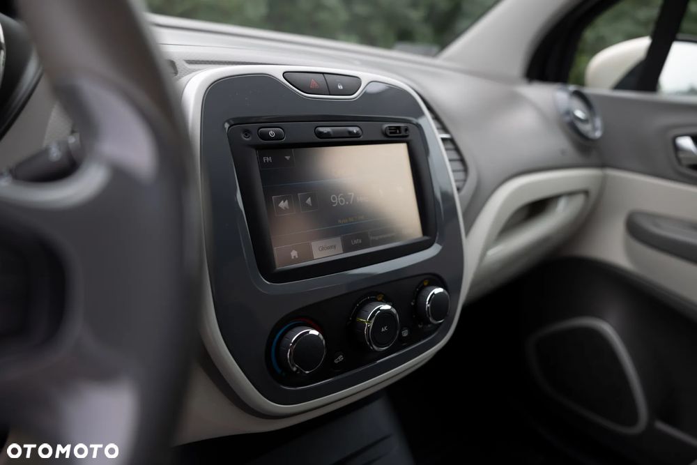 Renault Captur 1.2 TCe Intens EDC - 23