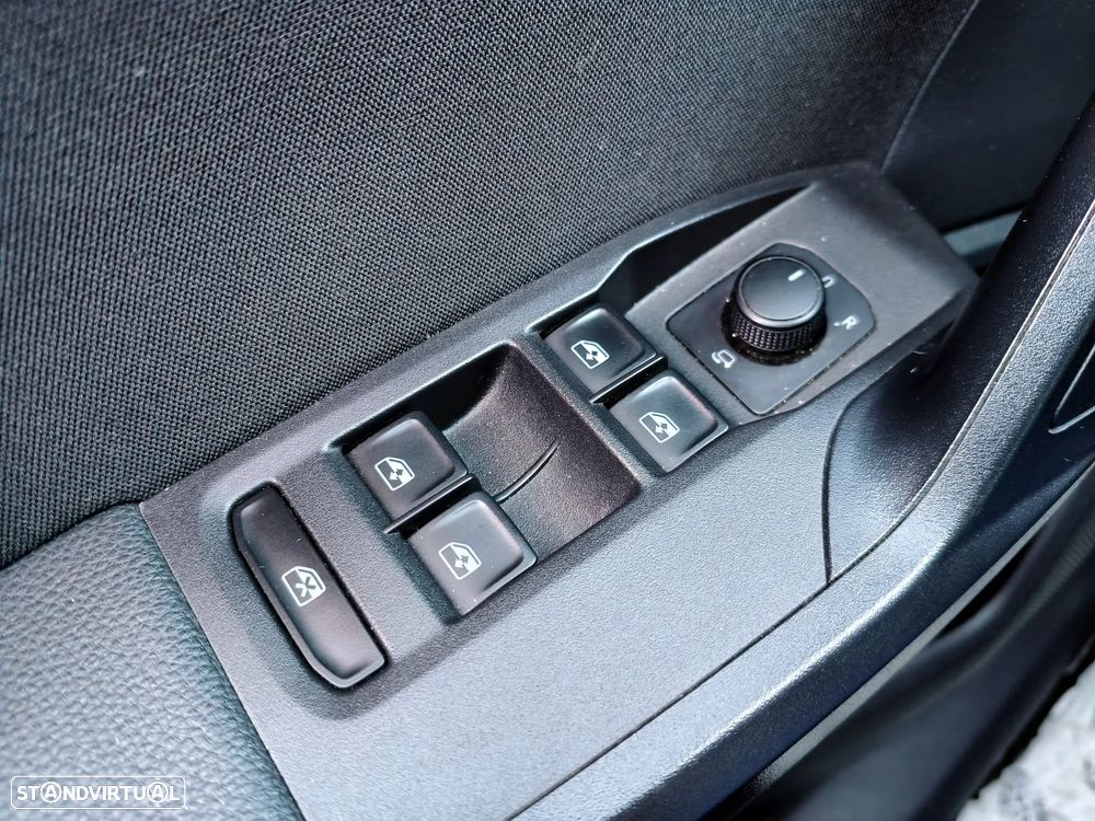 SEAT Ibiza 1.0 TSI FR - 26