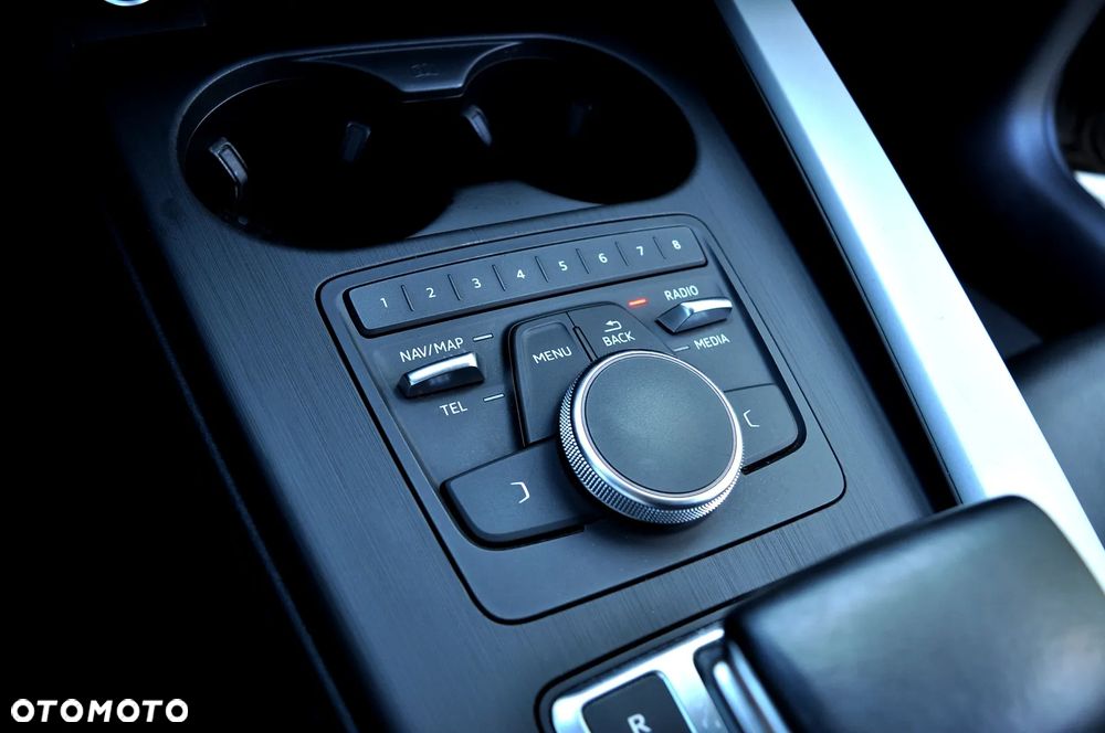 Audi A4 Avant 35 TDI S tronic - 31