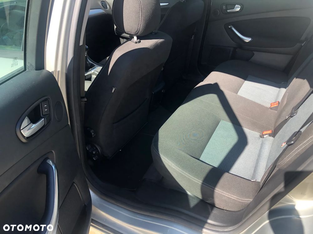 Ford Mondeo 2.0 Trend / Trend+ - 7