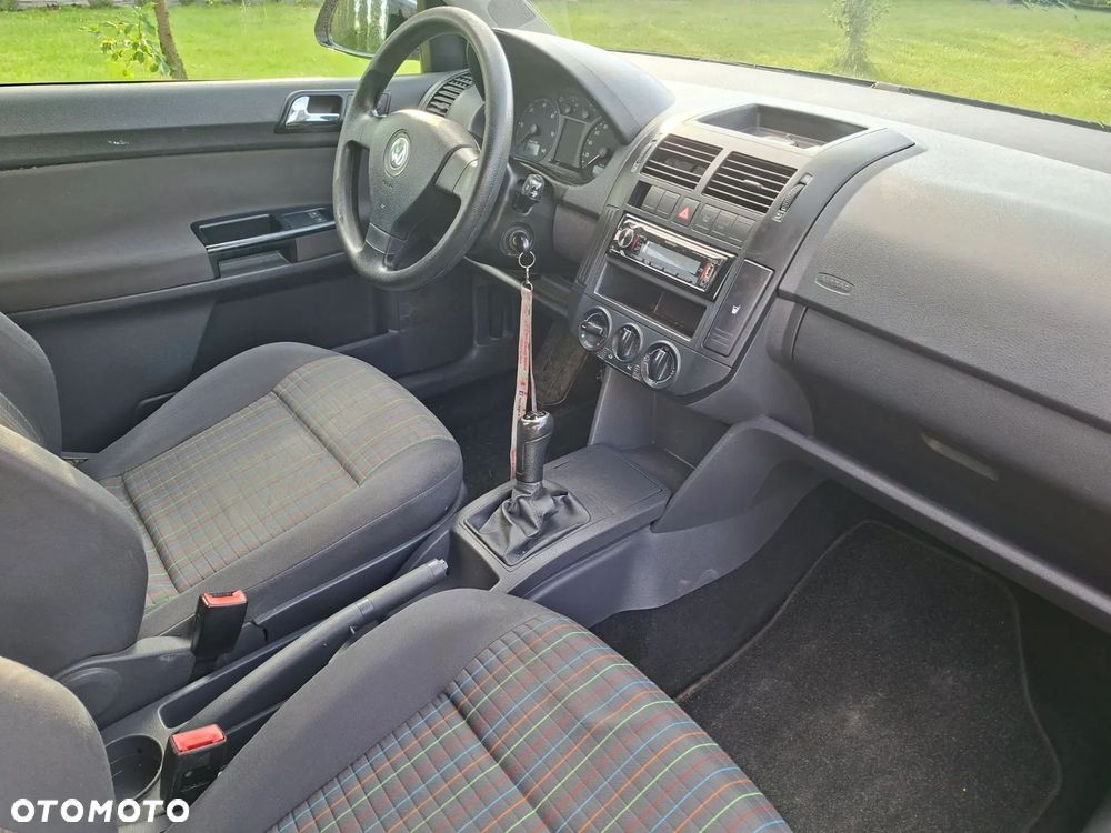 Volkswagen Polo 1.4 TDI Comfortline - 7