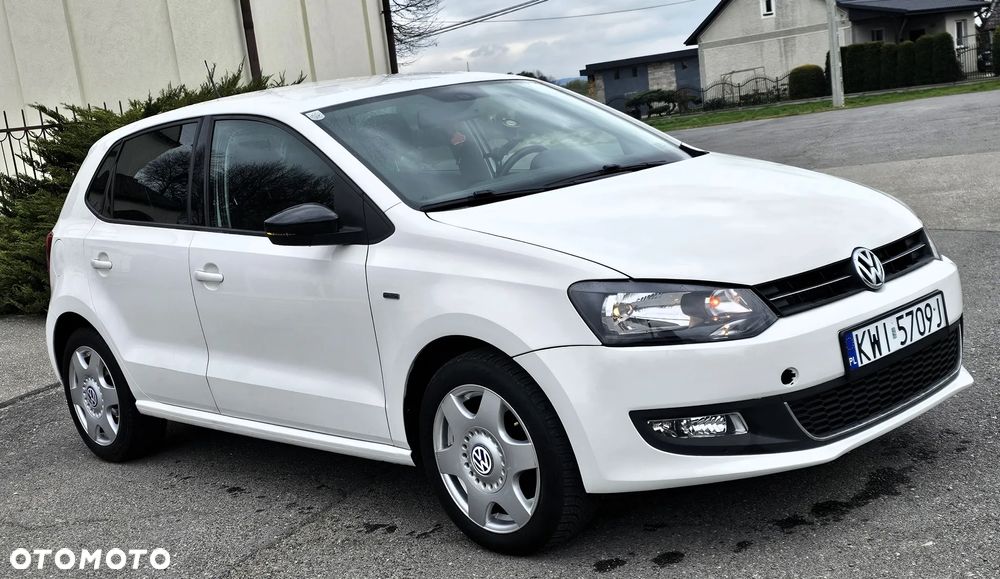 Volkswagen Polo 1.2 TSI MATCH - 2
