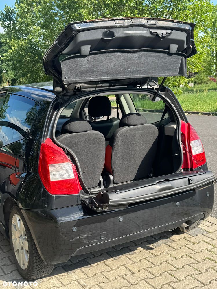 Citroën C2 1.4 VTR - 12