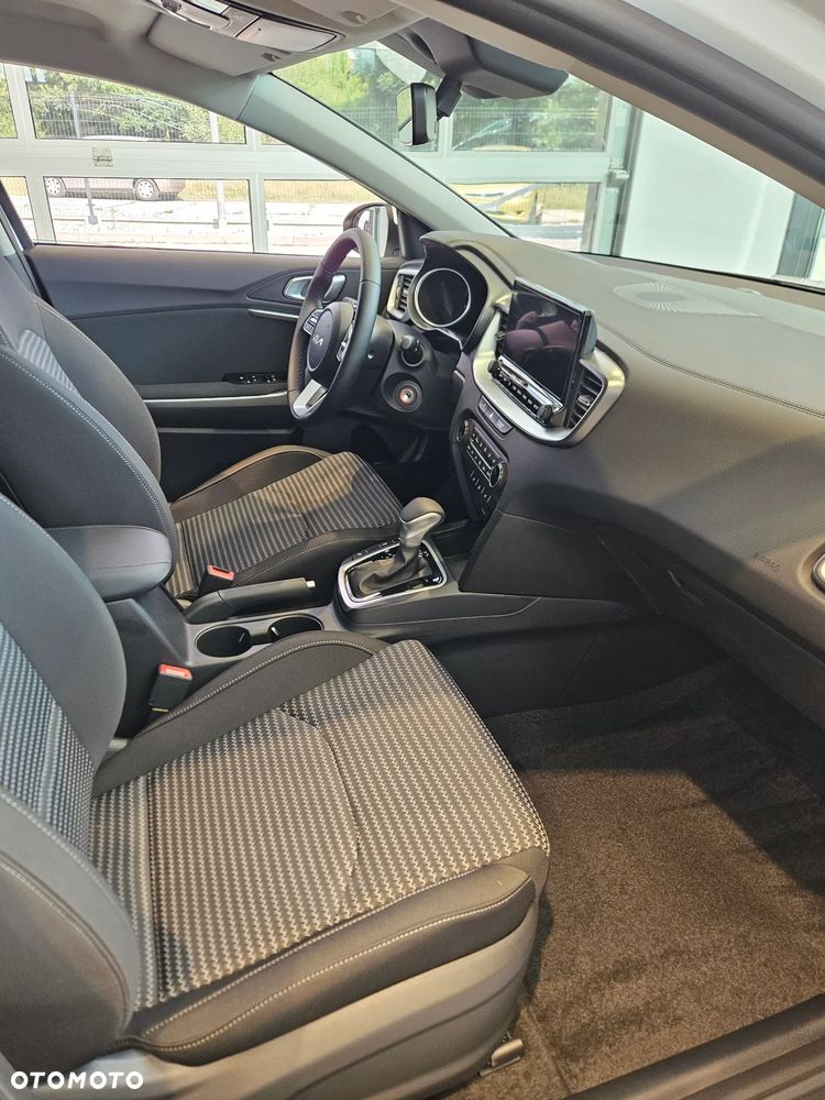 Kia XCeed 1.6 T-GDI Tribute DCT - 7