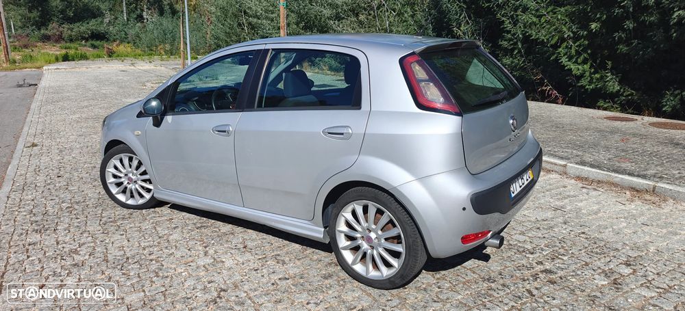 Fiat Punto Evo 1.3 M-Jet Sport Download - 16