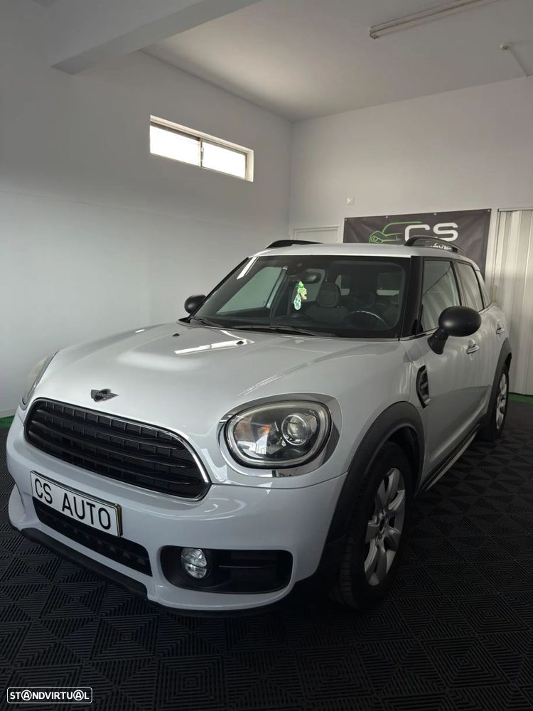 MINI Countryman One D - 1