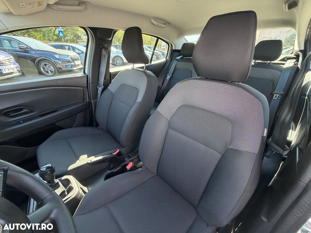 Dacia Logan TCe 90 MT5 Essential - 12