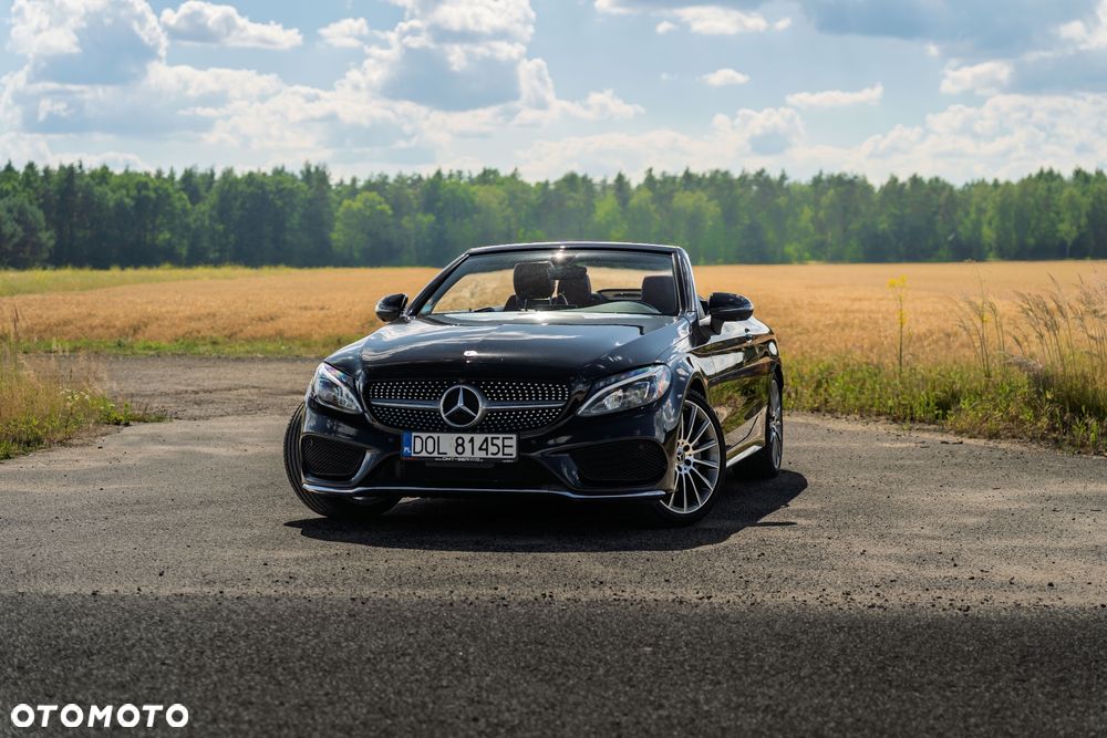 Mercedes-Benz Klasa C 300 9G-TRONIC - 11