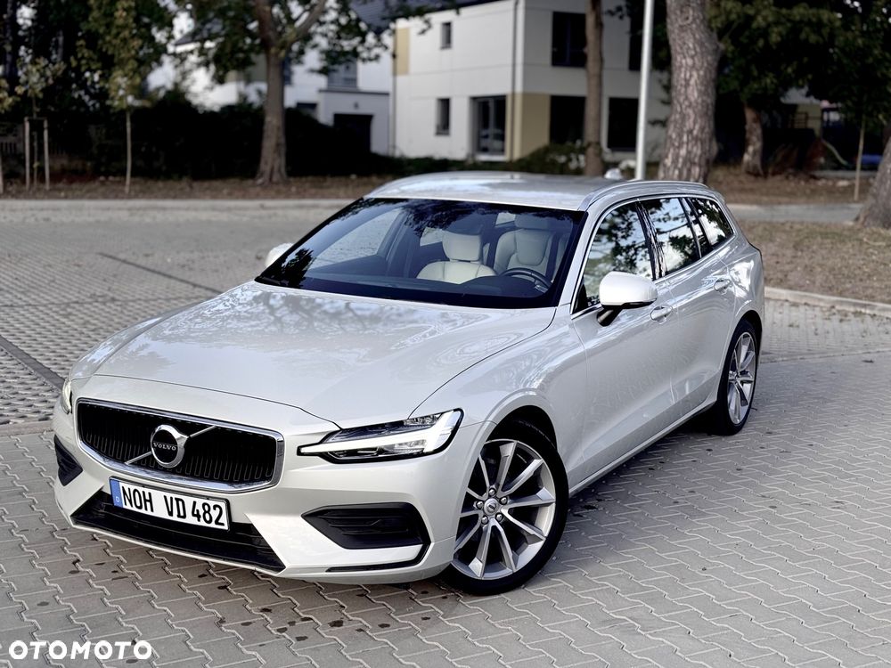 Volvo V60 D3 Momentum Pro - 16