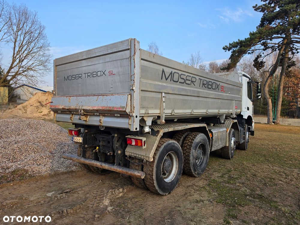 Mercedes-Benz Arocs - 4
