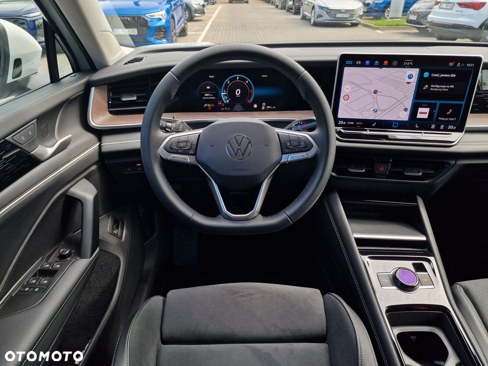 Volkswagen Tayron 2.0 TDI SCR Elegance DSG - 23