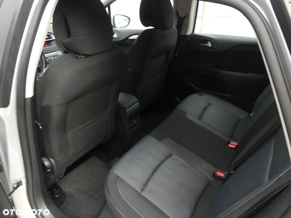 Citroën C4 e-HDi 115 ETG6 Tendance - 11