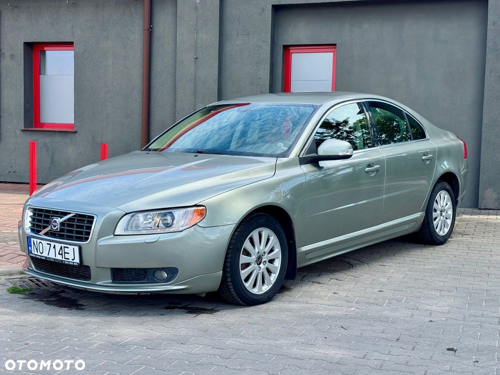 Volvo S80 2.5T Momentum - 2