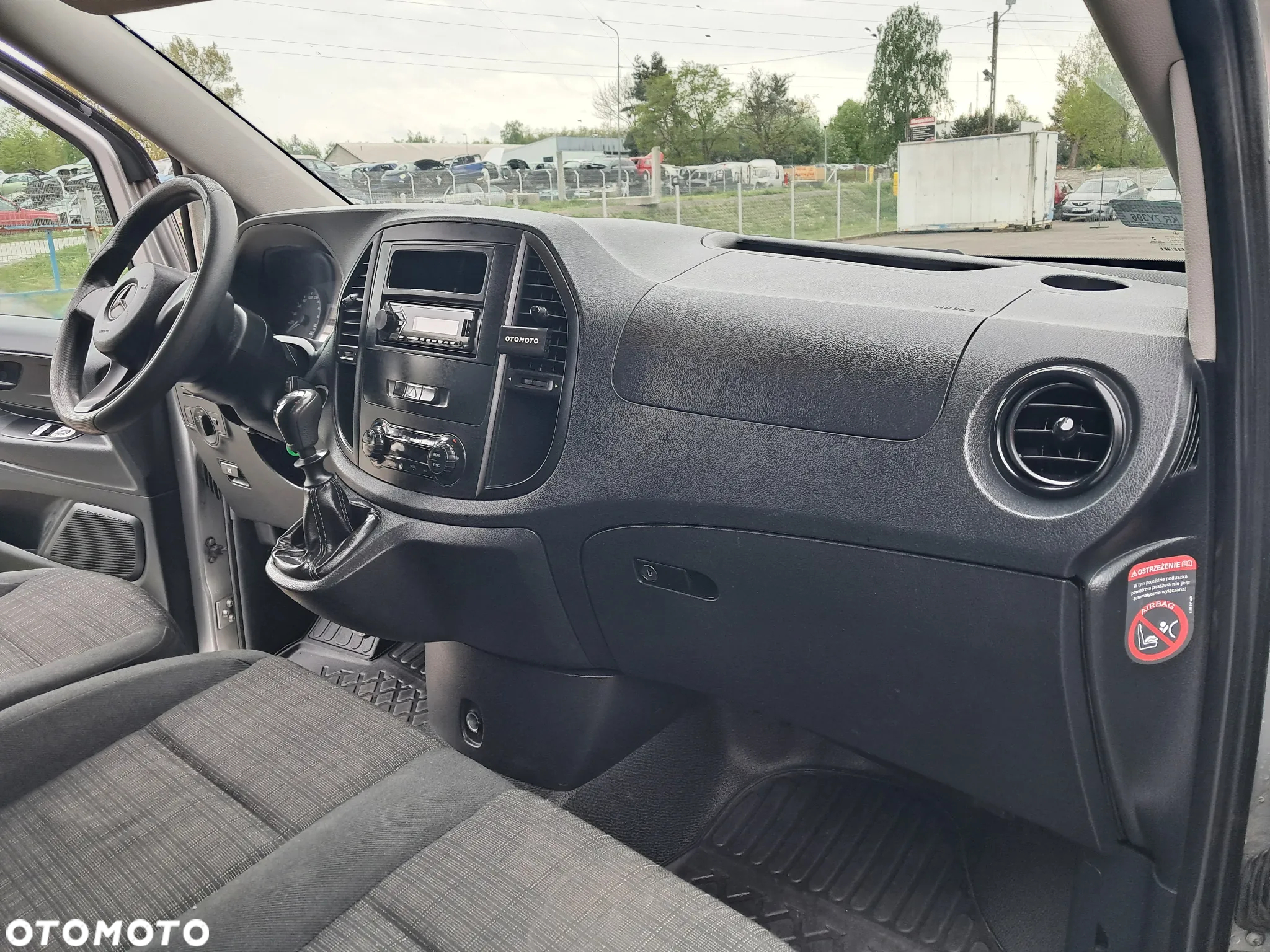 Mercedes-Benz Vito - 15