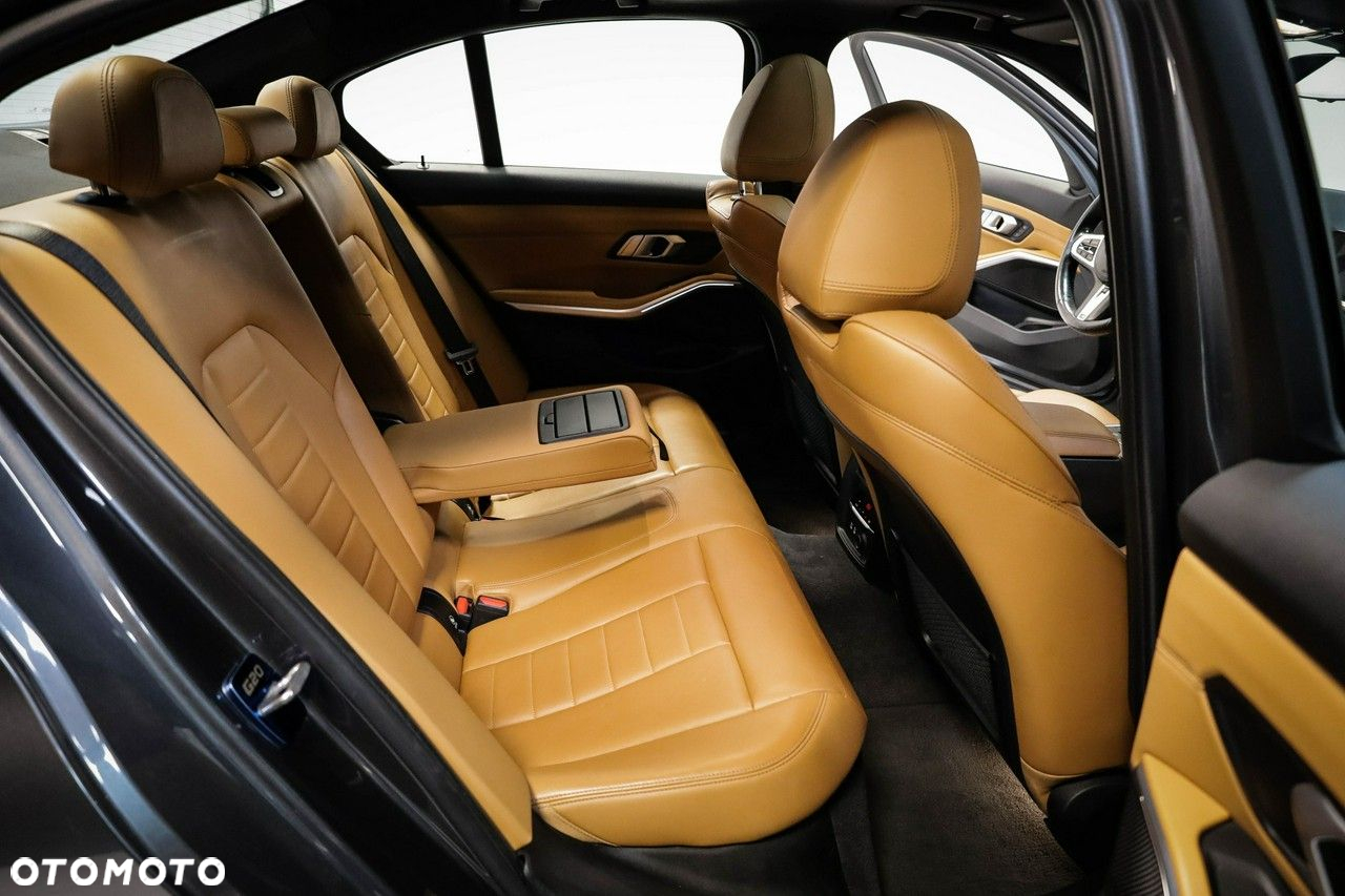 BMW Seria 3 - 28