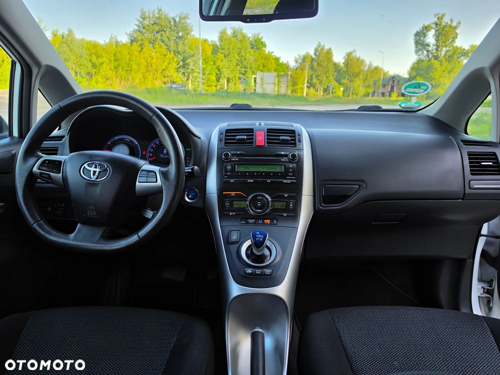 Toyota Auris - 31