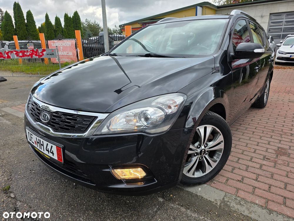 Kia Ceed 1.6 CRDi Spirit - 1