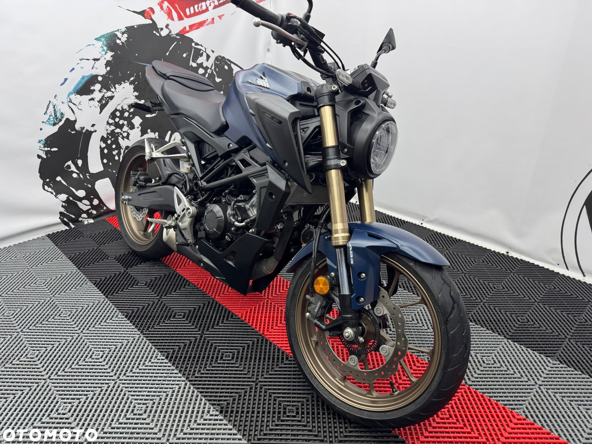 Honda CB - 2