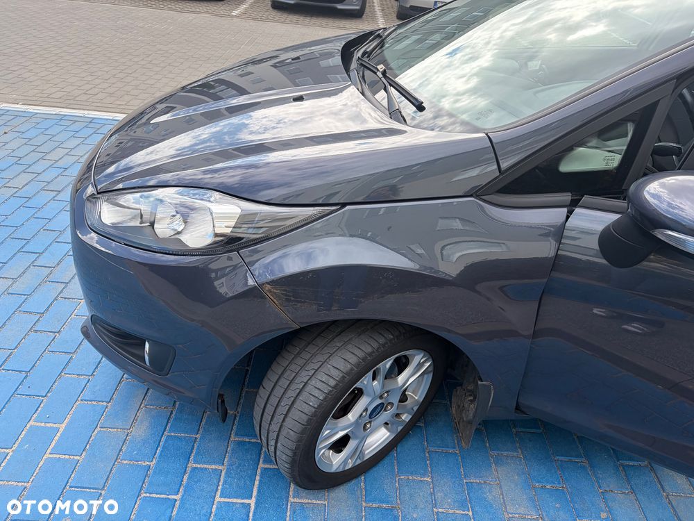 Ford Fiesta 1.4 Titanium EU5 - 12