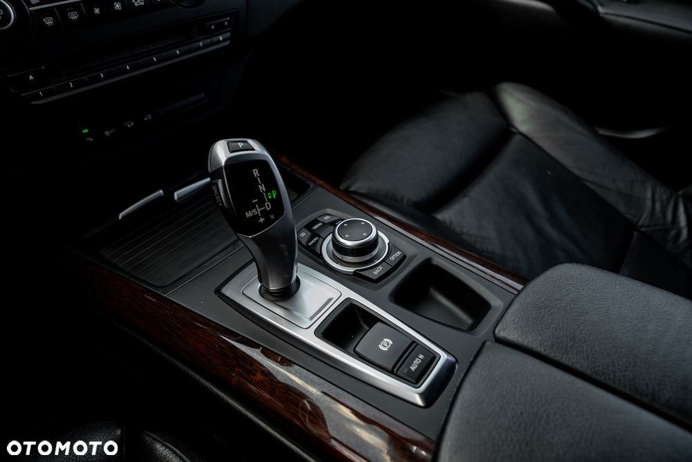 BMW X5 xDrive30d - 37