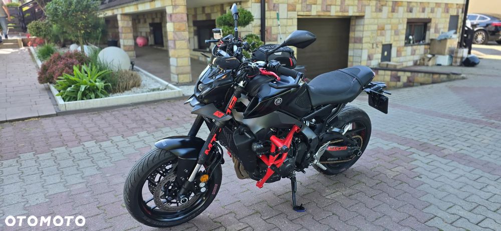 Yamaha MT - 15