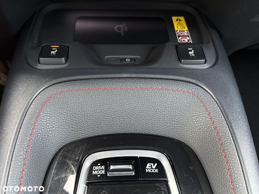 Toyota Corolla 1.8 Hybrid GR Sport Dynamic - 22