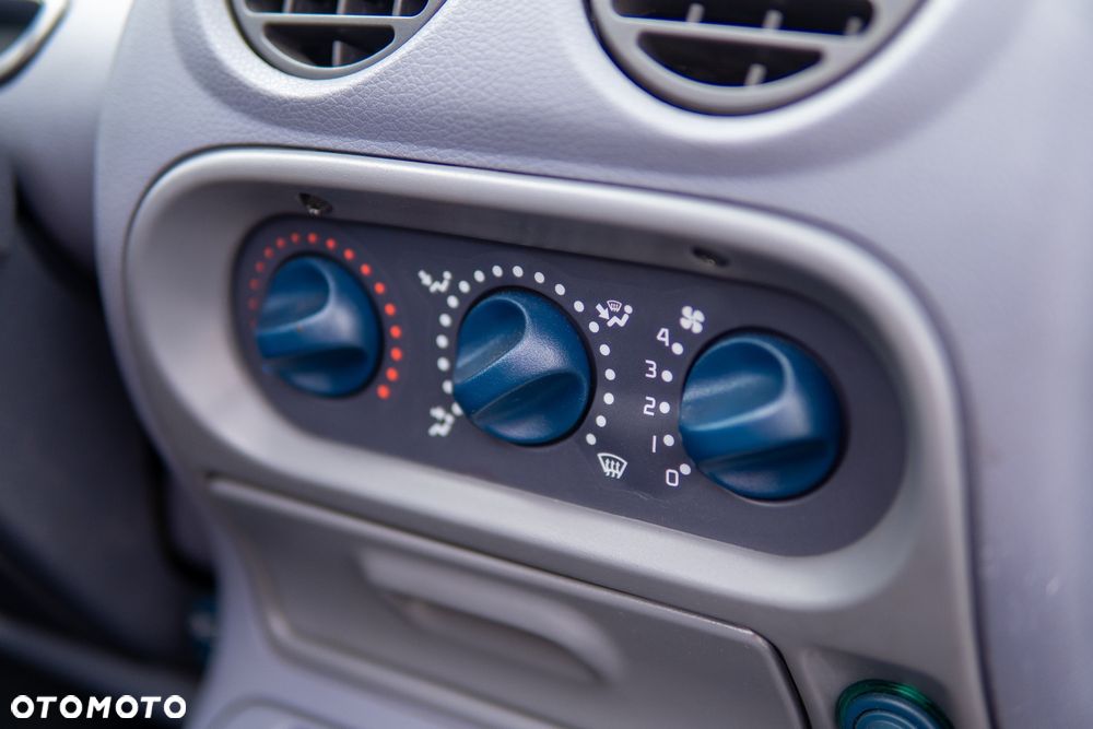 Renault Twingo - 31