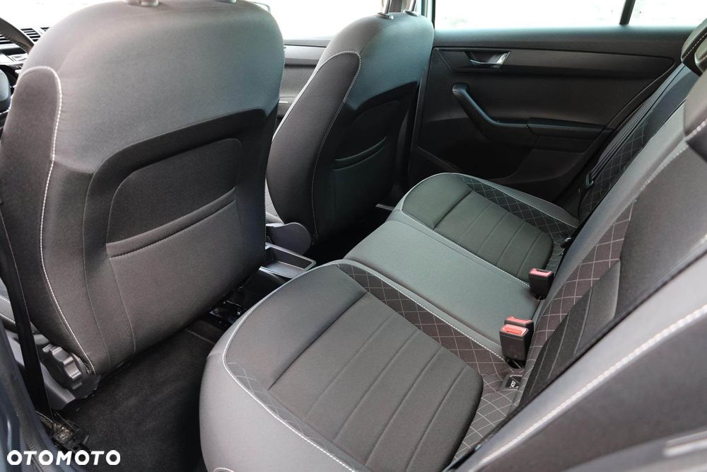 Skoda Fabia 1.0 TSI Ambition - 33