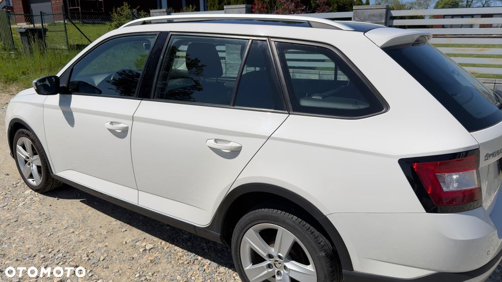 Skoda Fabia 1.0 TSI Ambition - 31