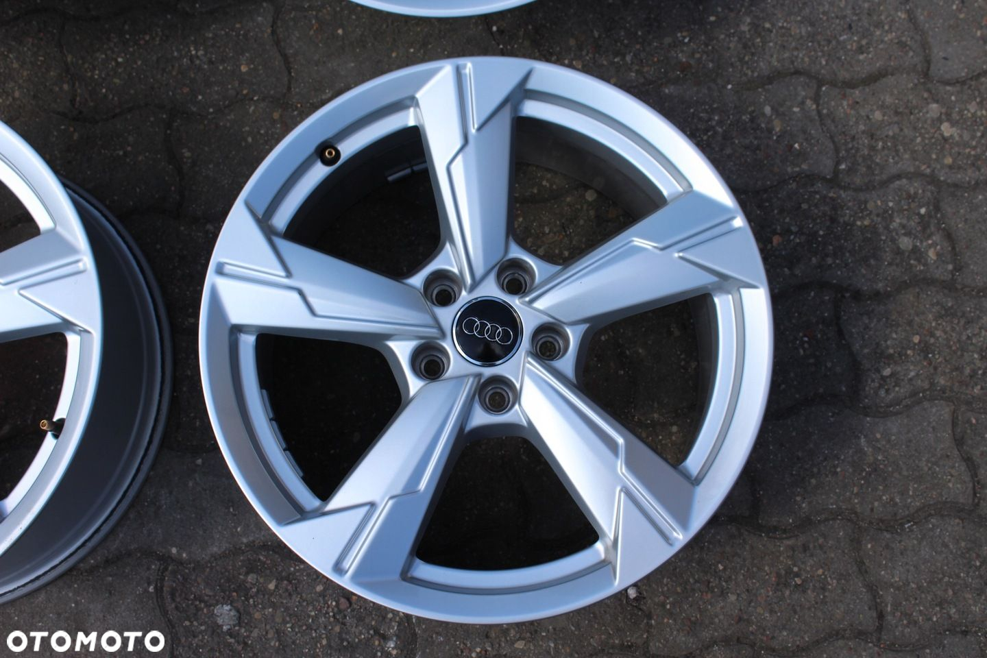 ORYG AUDI A6 C8 4K0 18cali 5x112 ET39 8J A3 A4 - 4