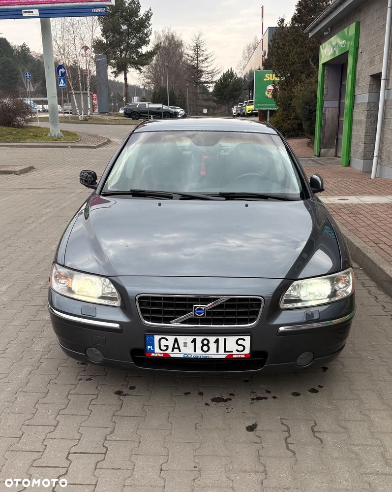 Volvo S60 2.5T Rubin - 3