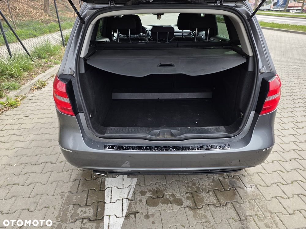 Mercedes-Benz Klasa B 180 CDI (BlueEFFICIENCY) - 5