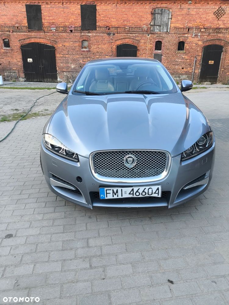 Jaguar XF - 2