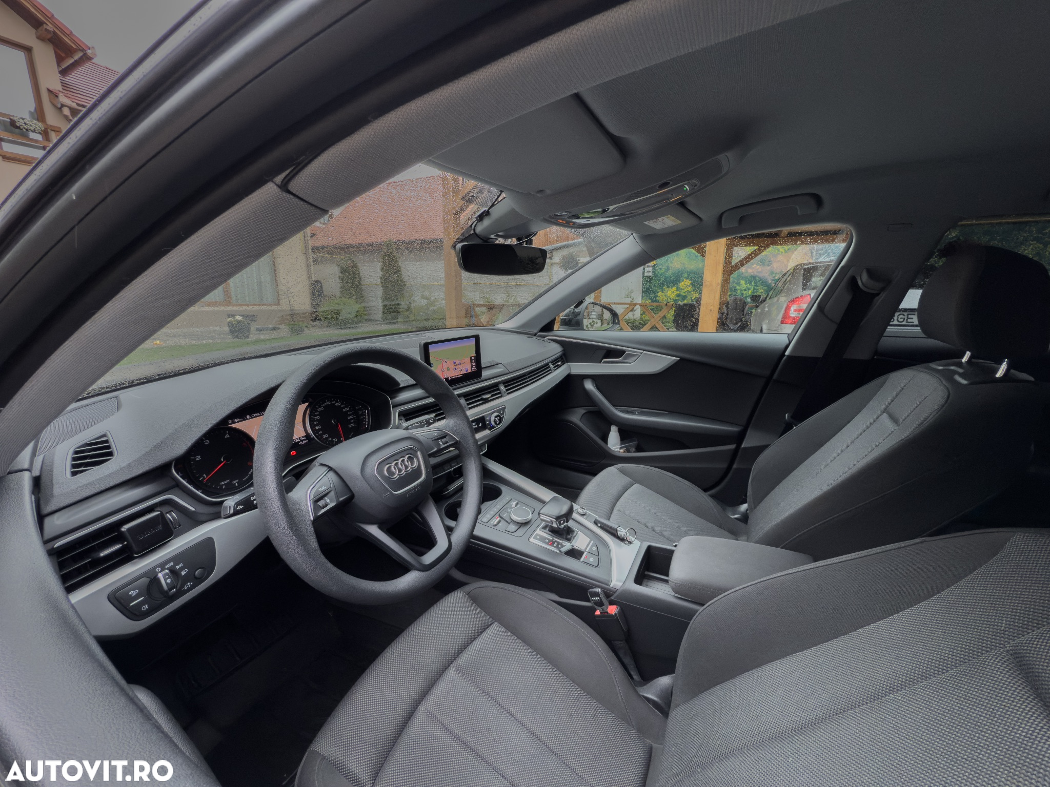 Audi A4 Avant 2.0 TDI S tronic - 9