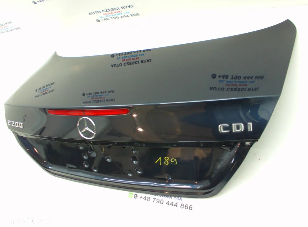 Mercedes E Klasa sedan W 211 Klapa bagażnika 189 - 1