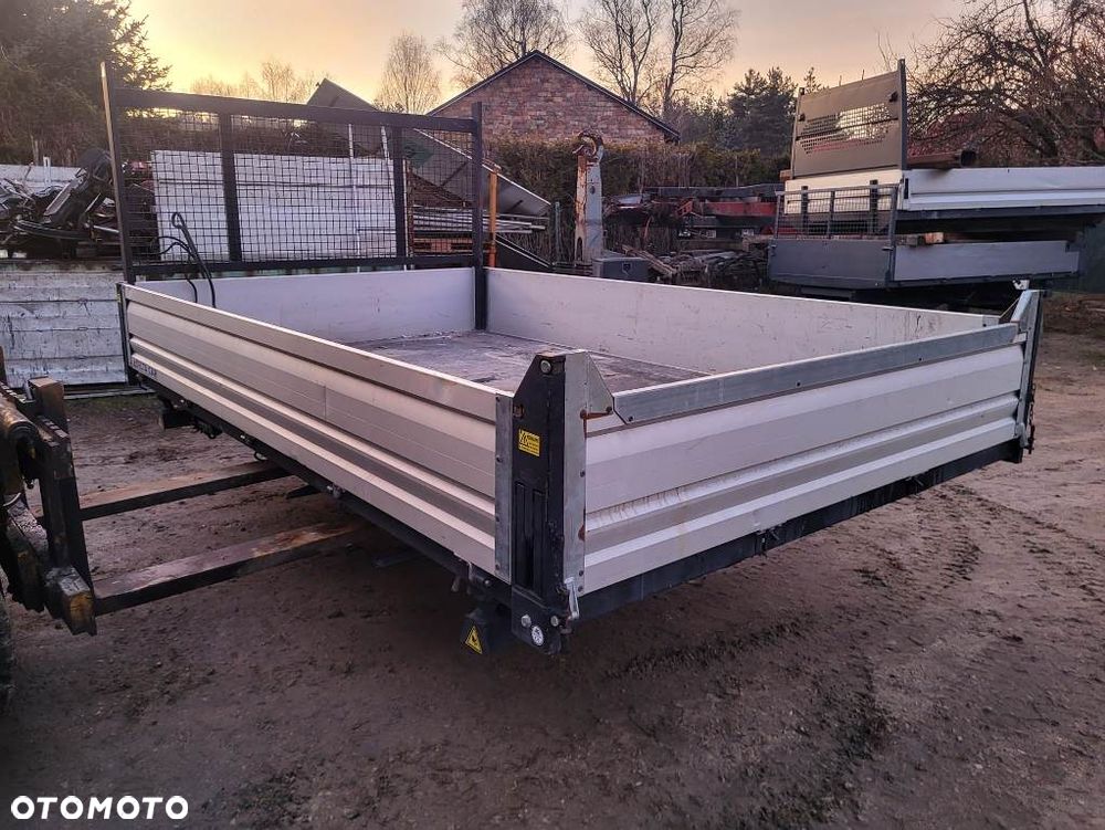 Kiper Wywrot Ford Master Skrzynia kontener  Kiper Wywrot Iveco Daily - 6