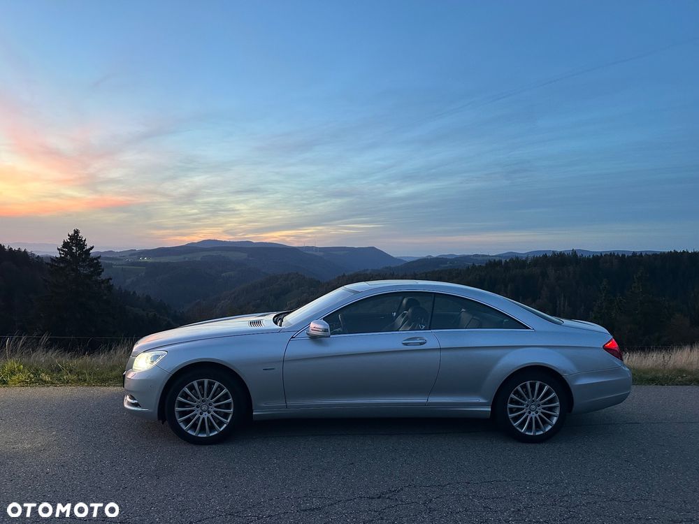 Mercedes-Benz CL 500 4Matic (BlueEFFICIENCY) 7G-TRONIC - 11