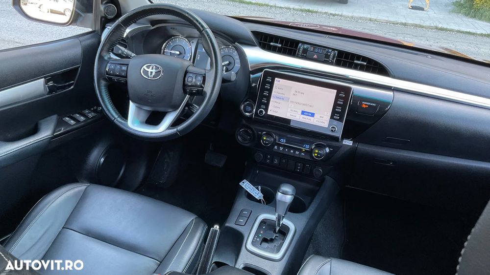 Toyota Hilux 2.4D 150CP 4x4 Double Cab AT Executive - 27