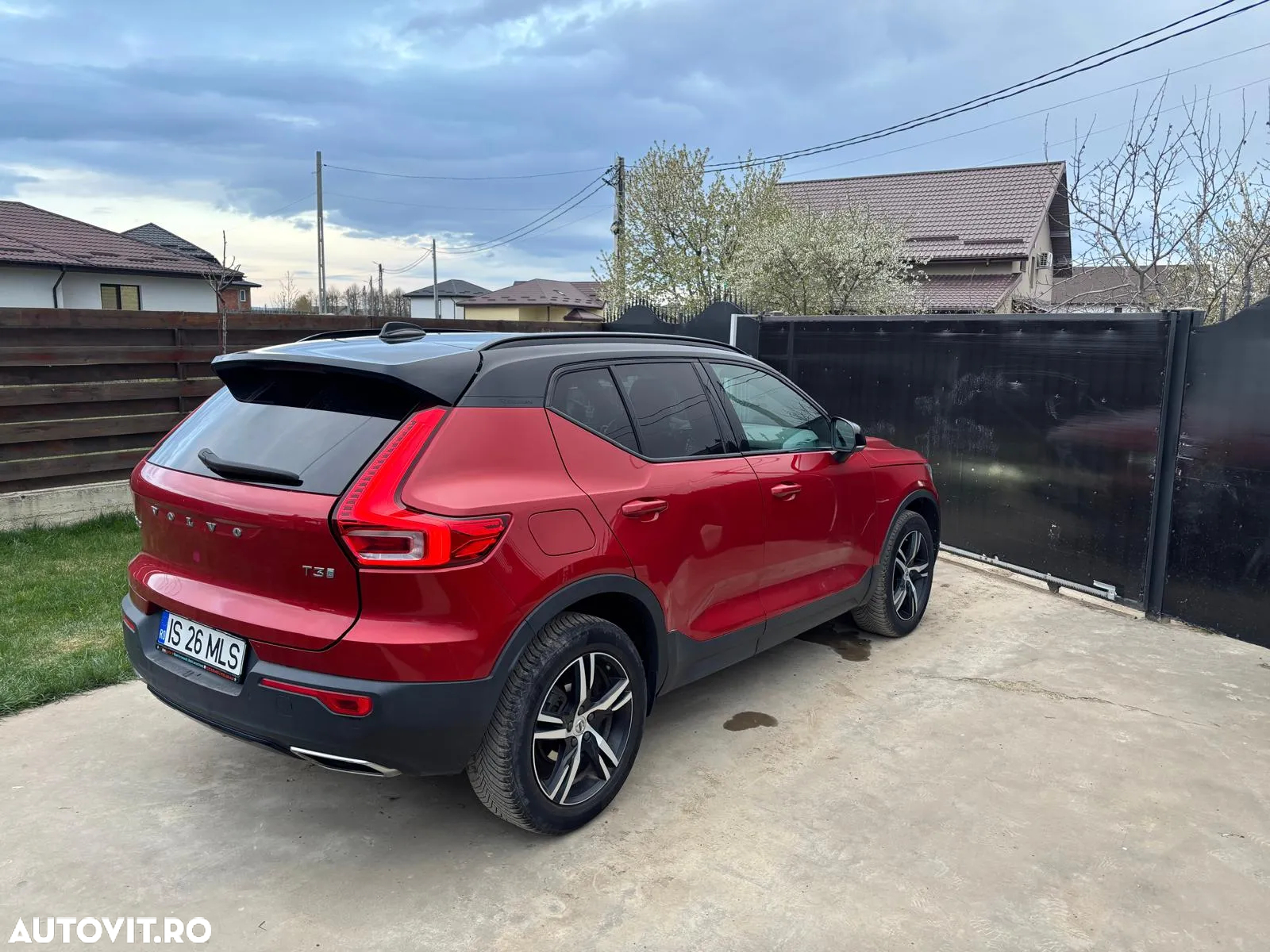 Volvo XC 40 T3 R-Design - 11