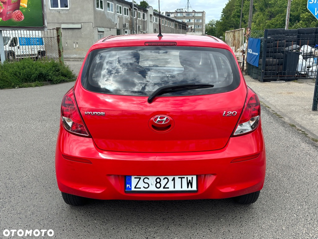 Hyundai i20 1.2 Fifa World Cup Edition - 11