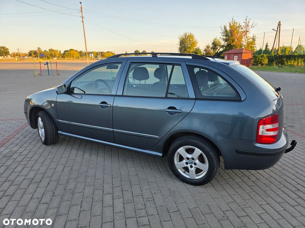 Skoda Fabia 1.4 16V Combi Comfort - 5